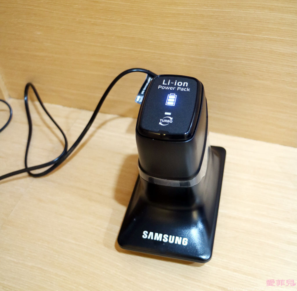 Samsung直立式無線吸塵器