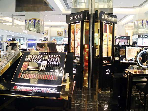 台灣日本都買不到 港澳才有的精品級彩妝 Gucci彩妝靠櫃心得 Gucci彩妝價目全紀錄 愛菲兒的部落格 痞客邦
