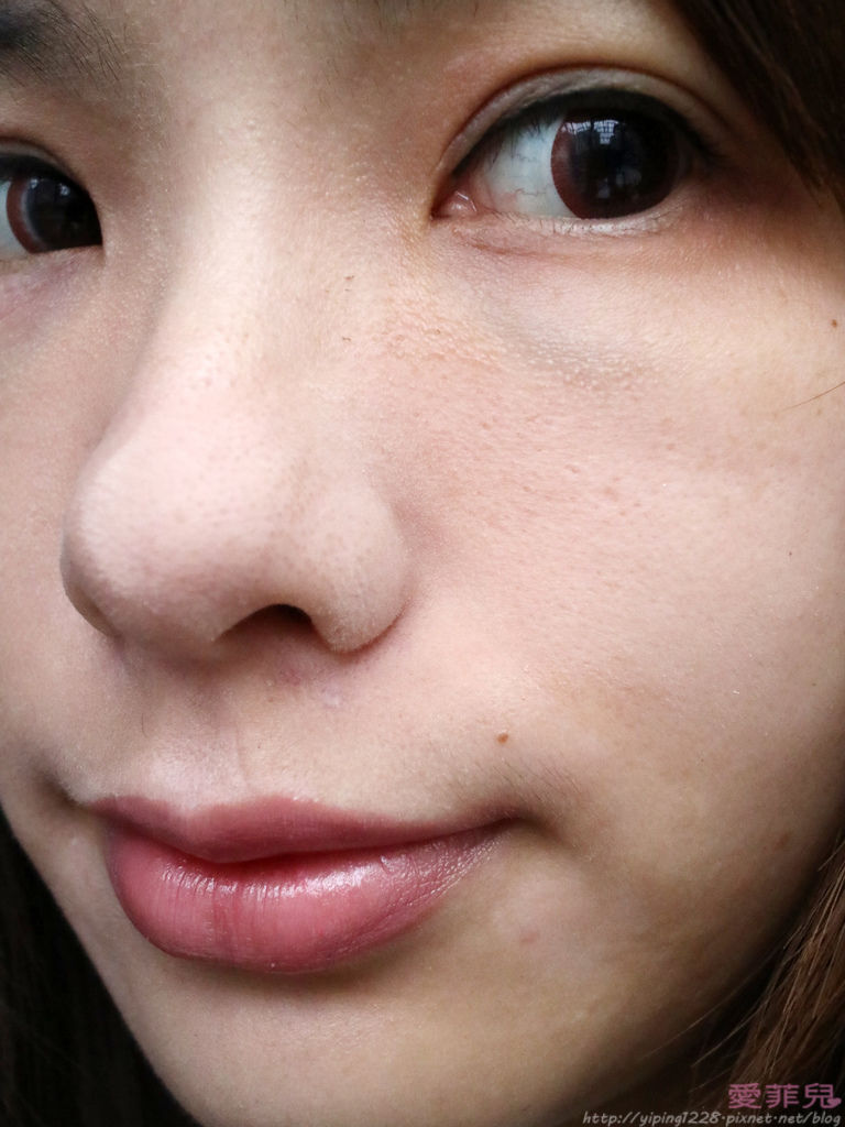 Za油光bye轻透妆前乳SPF25/PA+++&Za裸光亮白气垫粉饼SPF30/PA++