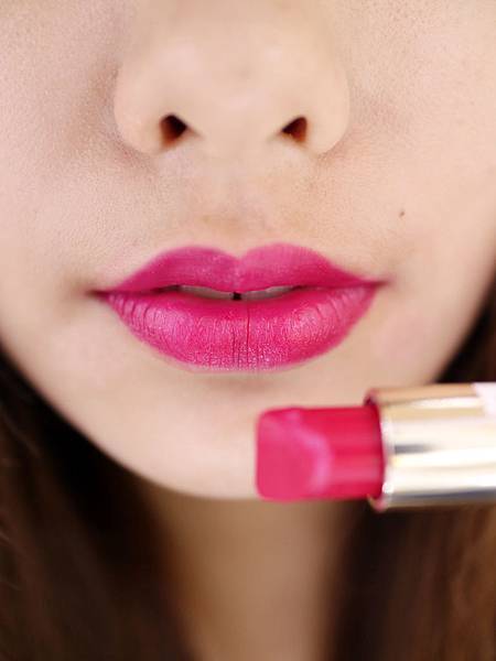 Estée Lauder雅詩蘭黛Pure Color Love玩色戀愛唇膏