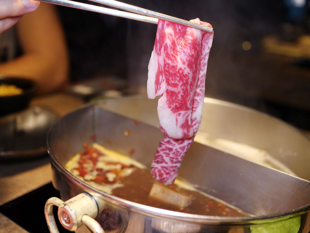 金鍋盃小火鍋/內湖餐廳推薦/內湖美食/西湖美食