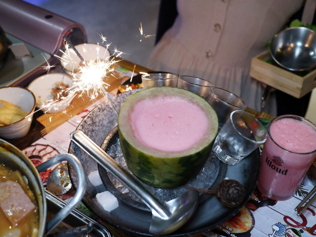信义区韩式料理/烧酒一杯