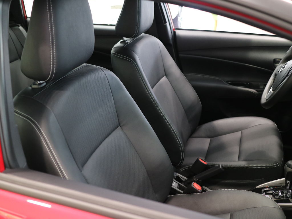 TOYOTA YARIS 2018