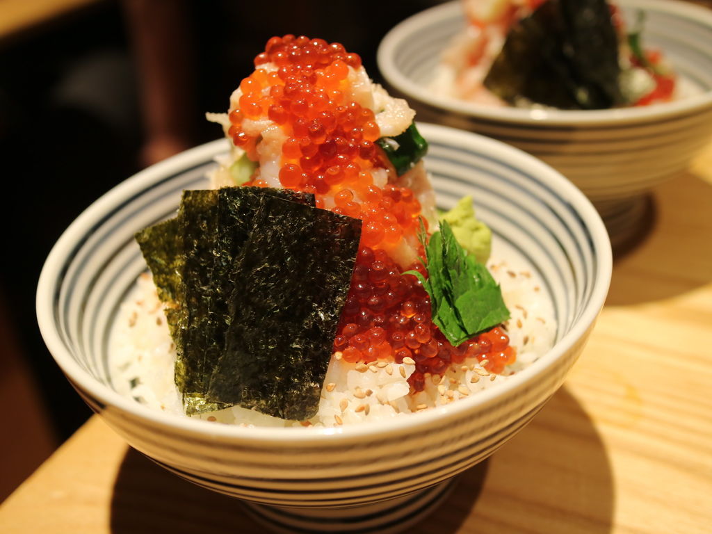 日本橋海鮮丼つじ半