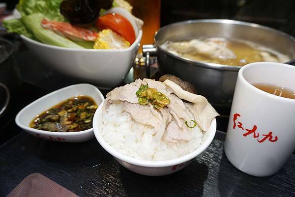 紅九九個人鴛鴦鍋