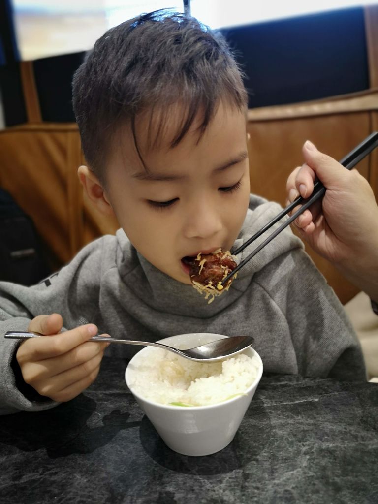 微風信義餐廳推薦/飯BAR