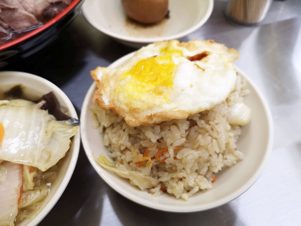 龍山寺美食/阿豆師原汁排骨湯