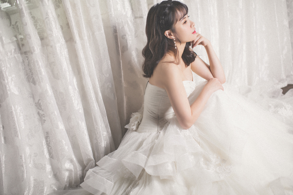 韩国艺匠 - Korean Artiz Studio婚纱摄影‎/明星婚纱/手工婚纱/台北婚纱推荐