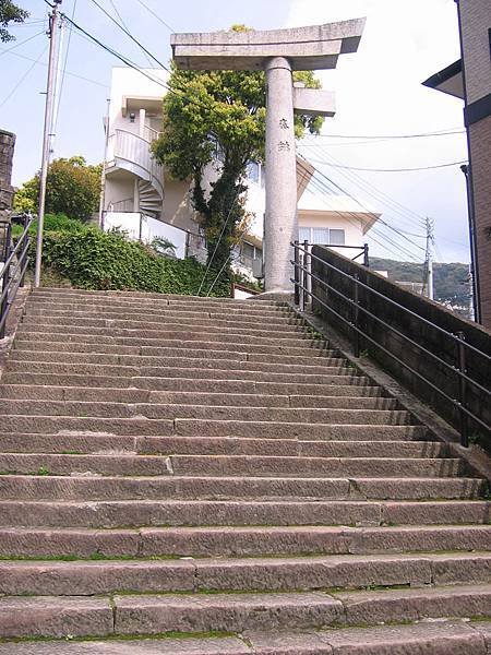 原爆受害鳥居-一本柱鳥居