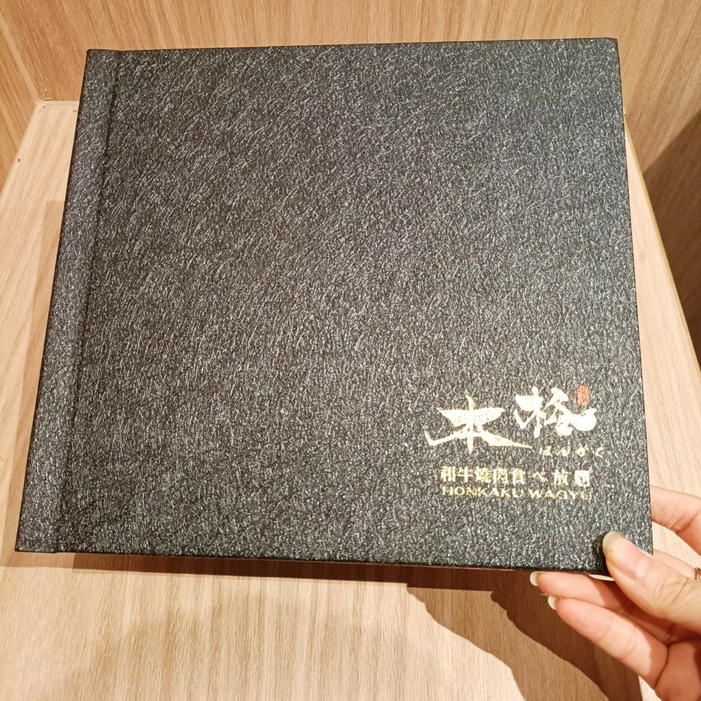 LINE_ALBUM_20221028 _1_221029_1_0.jpg LINE_ALBUM_20221028 _1_221029_1_0.jpg