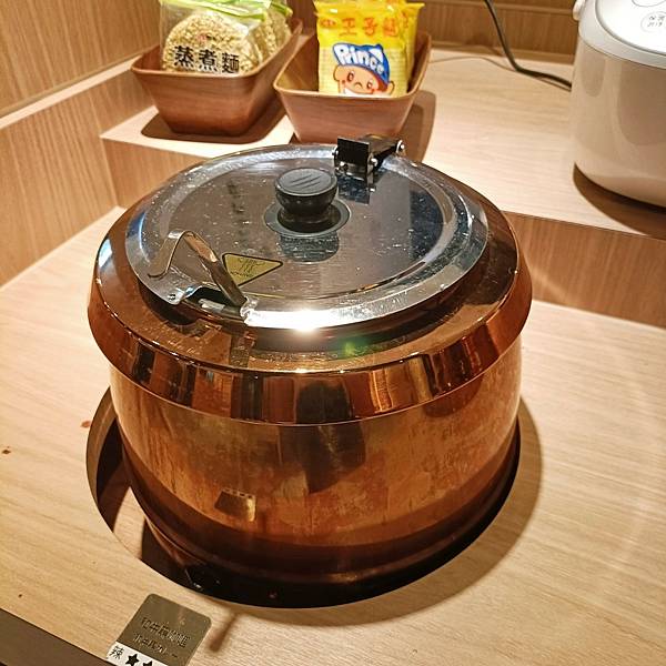 LINE_ALBUM_20221028 _1_221029_1_1.jpg LINE_ALBUM_20221028 _1_221029_1_1.jpg