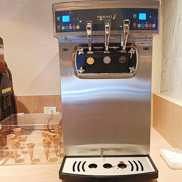 LINE_ALBUM_20221028 _1_221029_5_0.jpg LINE_ALBUM_20221028 _1_221029_5_0.jpg