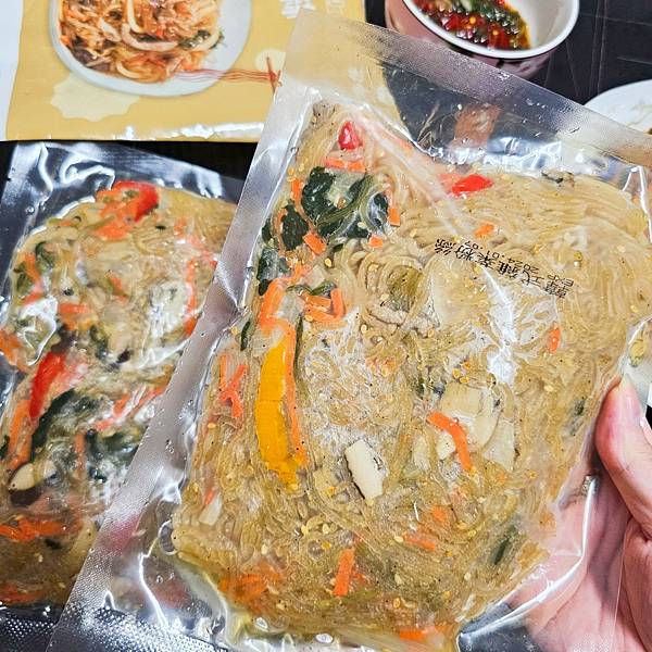開箱韓式料理『金家ㄟ』韓式冷凍商品❗冷凍新品雜菜粉絲﹐在家就