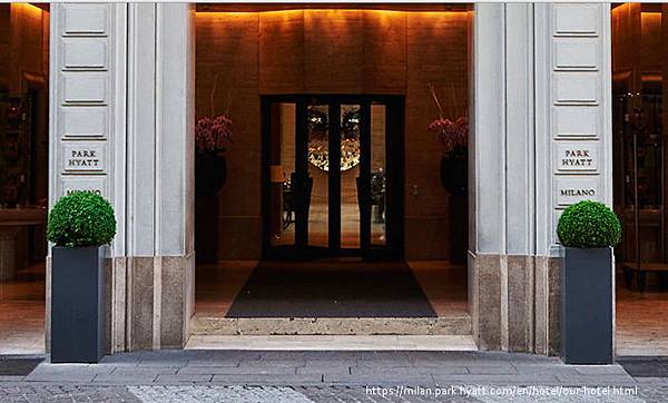 2013 PARK HYATT MILANO 00