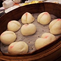 香港的酒樓晚餐之壽桃包