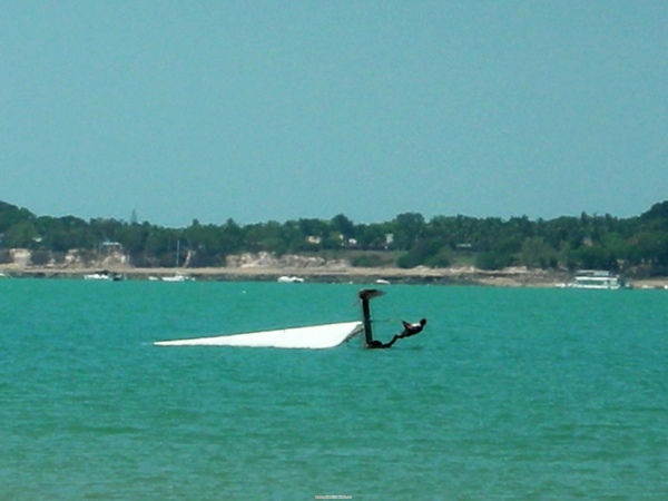吼啊!!老子脫力了~救人喔~