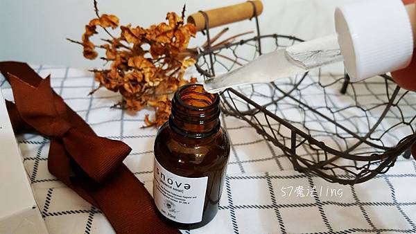 Snova絲若雪胎盤素精華液。乾燥肌/暗沉肌必備保養品