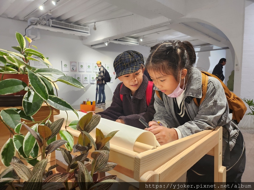 金山朱銘美術館內秘境美食：瑪克的院子環境超美！大吃炸雞薯條披