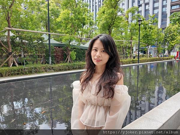 佳思優體驗「二代美國音波」拯救走山大餅臉～揮別老阿姨韻味很有