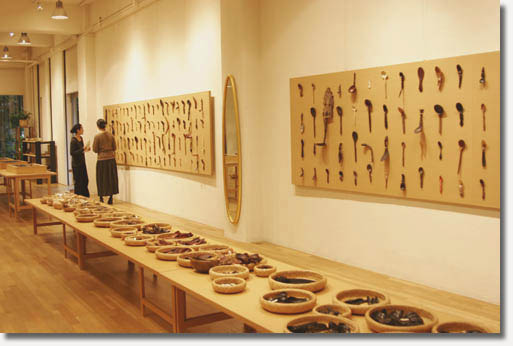 1002spoons2.jpg 1002spoons2.jpg