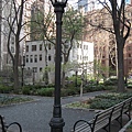 Tudor City Park 對面的 Mary Oconnor Park