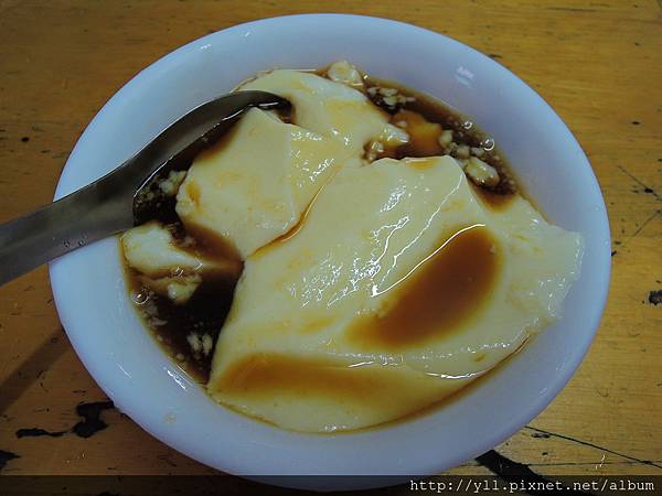 黑糖薑汁傳統豆花 黑糖薑汁傳統豆花