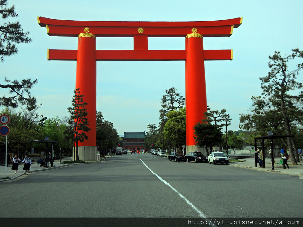 平安神宮大鳥居