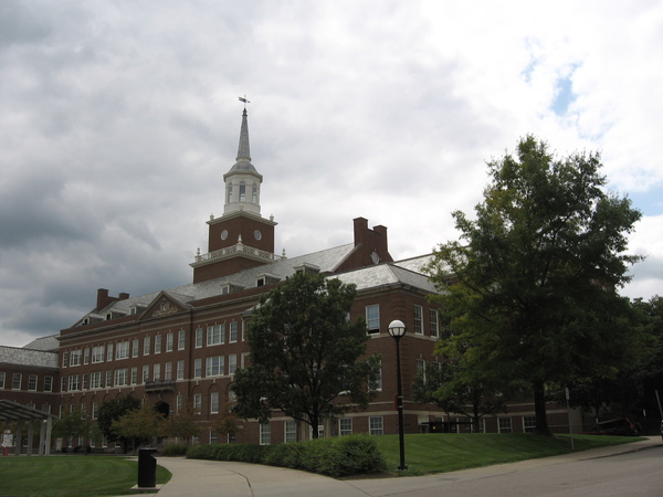 McMicken Hall (2).JPG