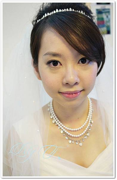 台北新娘秘書 bridal hair and makeup