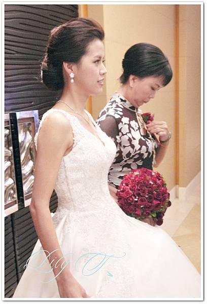 台北新娘秘書 左永立 白紗造型 林莉禮服 國賓飯店
