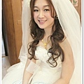 台北新娘秘書整體造型 Bridal hair& makeup 自肋婚紗 白紗造型