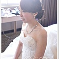 台北新娘秘書左永立 新娘白紗編髮造型 Bridal hair and makeup