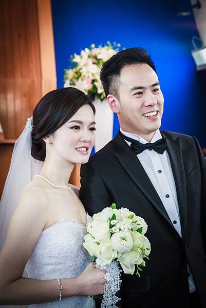 台北新娘秘書Lily左永立 新娘典雅婚紗造型 美式婚禮 韓式新娘造型 自助婚紗造型  新娘化妝造型 海外新秘服務 整體時尚彩妝造型 個人彩妝教學 LechicBridal 香格里拉台北遠東大飯店 