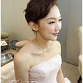 台北新娘秘書Lily左永立 新娘整體造型師左永立LilyTso 短髮新娘造型 歐美新娘造型 自助婚紗造型 新娘化妝髮型 海外婚禮婚紗新秘造型服務 整體時尚彩妝造型 個人彩妝教學 bridalshorthair