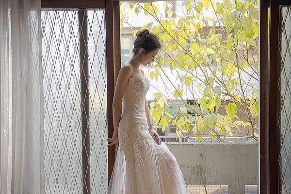 台北新秘推薦 新娘化妝髮型 美式新娘造型 海外婚禮婚紗新秘 新娘淡妝 典雅新娘造型 樂許婚紗 Lechicbridal  個人彩妝教學 美式風格婚紗 婚攝周周 bridalhair bridalmakeup bridalstyle weddingstyle bridalstylist