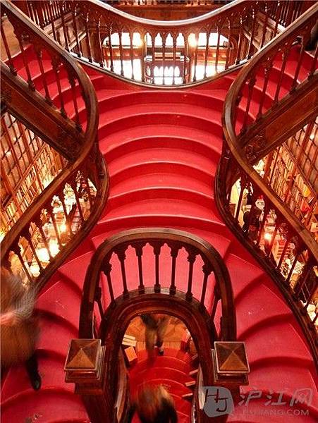 5.葡萄牙波尔图 Livraria Lello & Irmao 书店