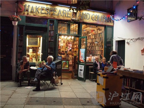 9.法国巴黎 Shakespeare and Company书店