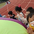 LINE_ALBUM_玩氣球傘_230112_4.jpg