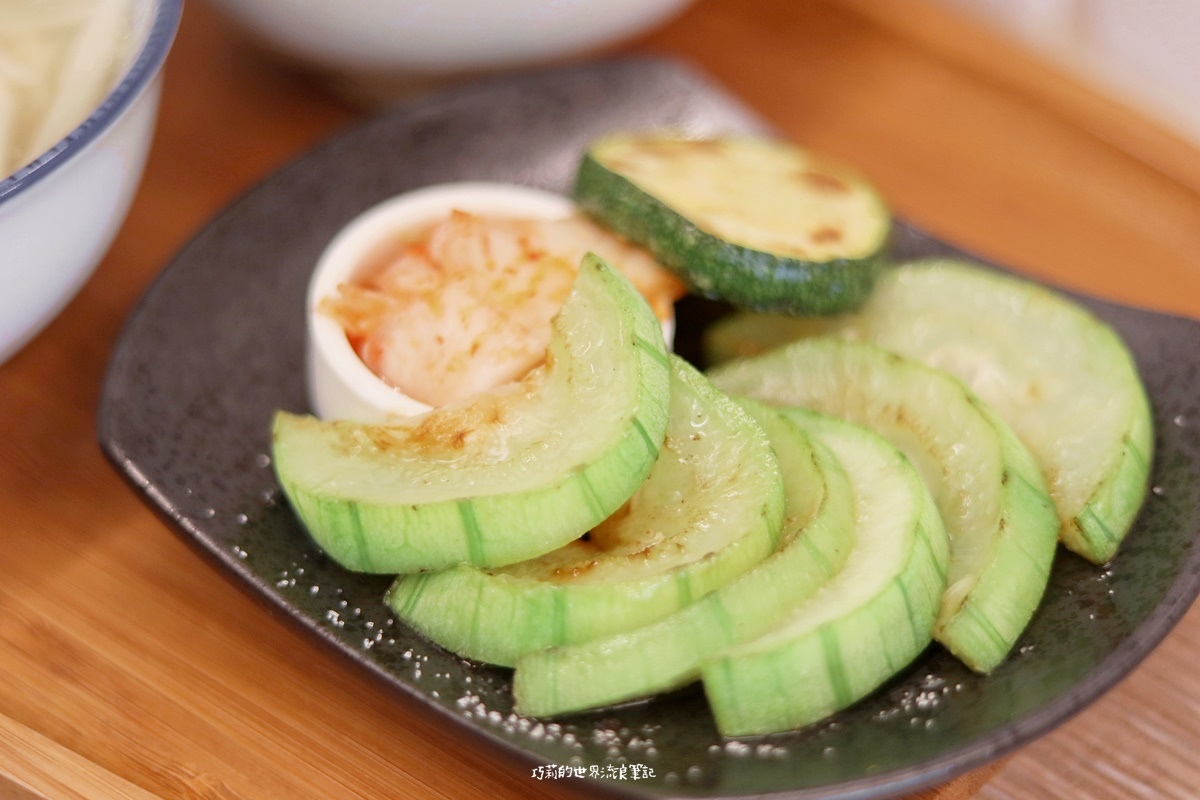 台中早午餐推薦 | 阿飛brunch | 想吃先訂位!台中火車站巷弄的森林系早午餐,適合和長輩一起來吃唷~