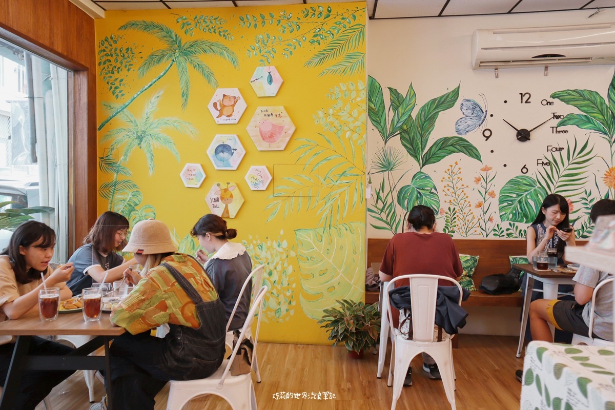 台中早午餐推薦 | 阿飛brunch | 想吃先訂位!台中火車站巷弄的森林系早午餐,適合和長輩一起來吃唷~