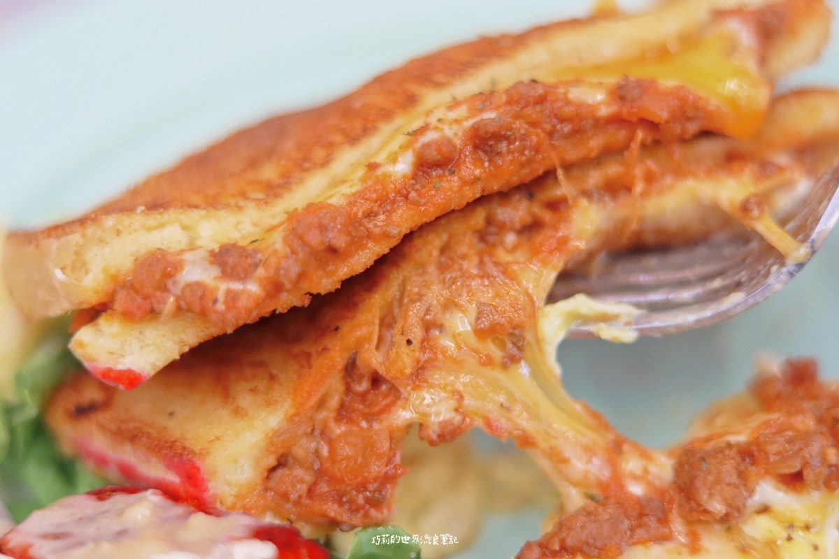 台中早午餐推薦 | 阿飛brunch | 想吃先訂位!台中火車站巷弄的森林系早午餐,適合和長輩一起來吃唷~