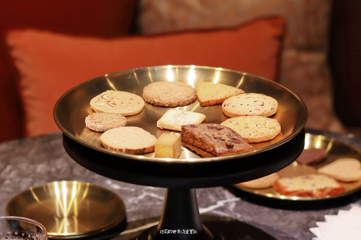 台中喜餅推薦 | Hera 赫拉 頂級喜餅,台中七期最美喜餅店,在玻璃屋一見鍾情的手工喜餅