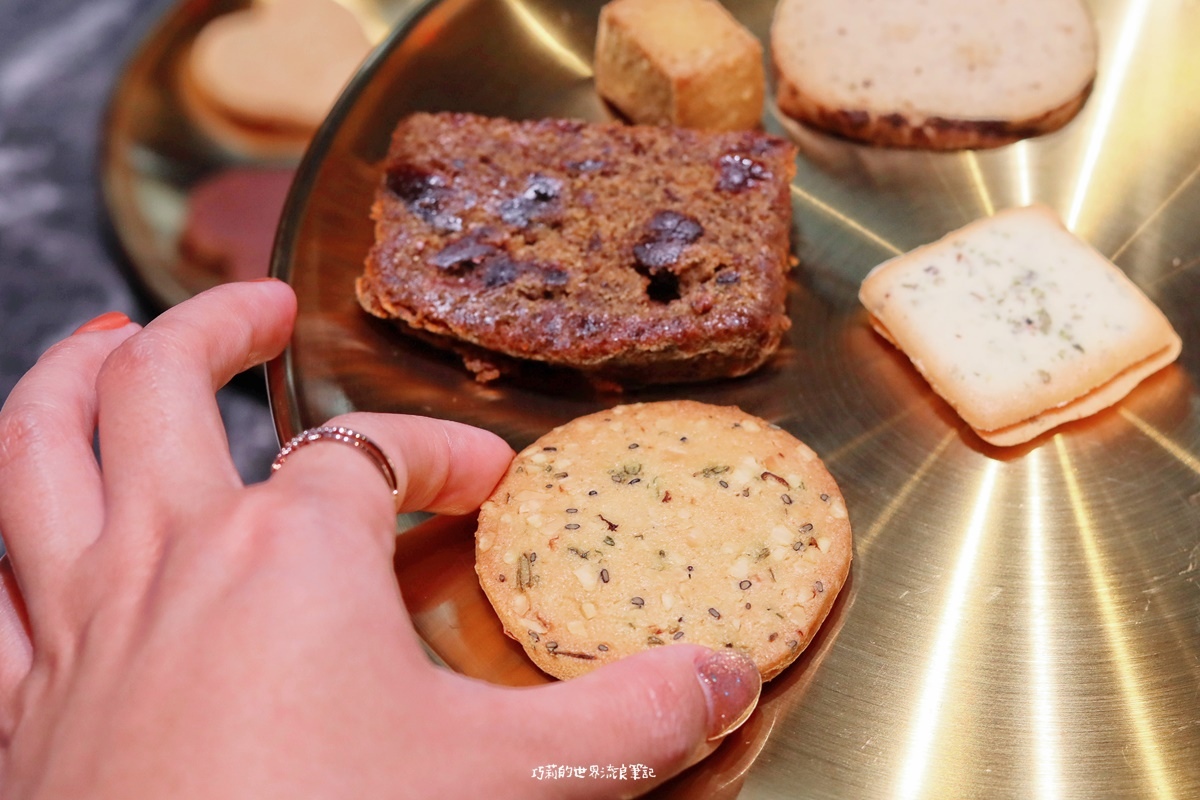 台中喜餅推薦 | Hera 赫拉 頂級喜餅,台中七期最美喜餅店,在玻璃屋一見鍾情的手工喜餅