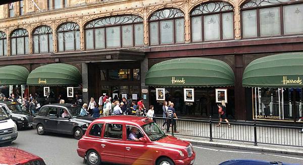 harrods-32.JPG