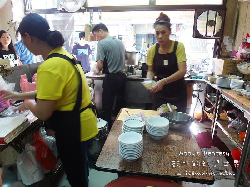 彰化夜市爌肉飯&鳳梨冰08.jpg