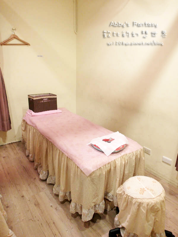 FUN輕鬆清大店 放輕鬆金山店 新竹按摩推薦 經絡按摩 指壓 油壓 價格平價 CP值高 好停車 靠近新竹科學園區 竹科按摩 金山街養身館 附價目表 (8).jpg