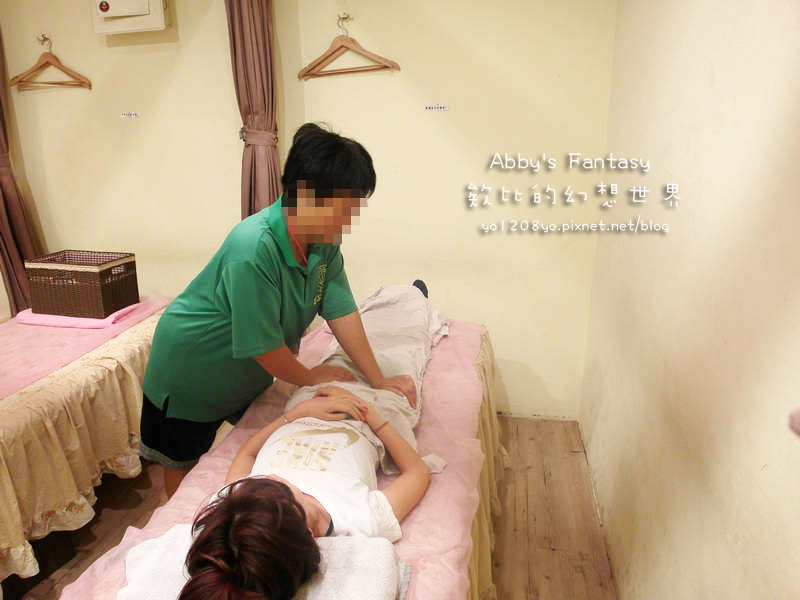 FUN輕鬆清大店 放輕鬆金山店 新竹按摩推薦 經絡按摩 指壓 油壓 價格平價 CP值高 好停車 靠近新竹科學園區 竹科按摩 金山街養身館 附價目表 (17).jpg