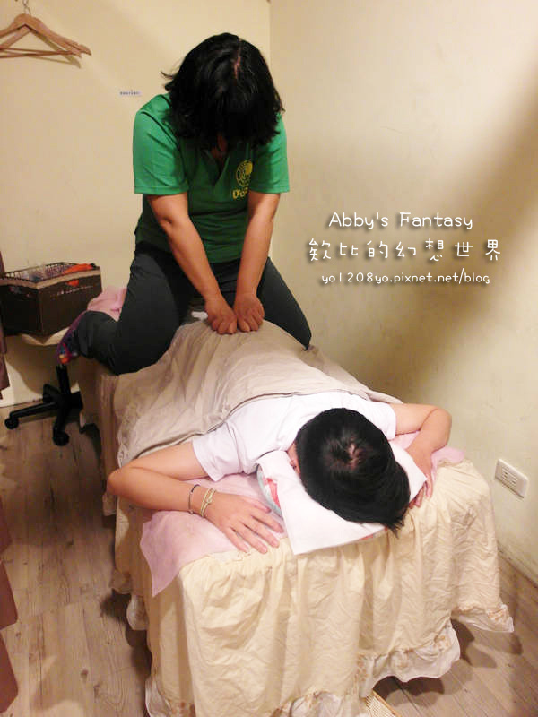 FUN輕鬆清大店 放輕鬆金山店 新竹按摩推薦 經絡按摩 指壓 油壓 價格平價 CP值高 好停車 靠近新竹科學園區 竹科按摩 金山街養身館 附價目表 (33).jpg