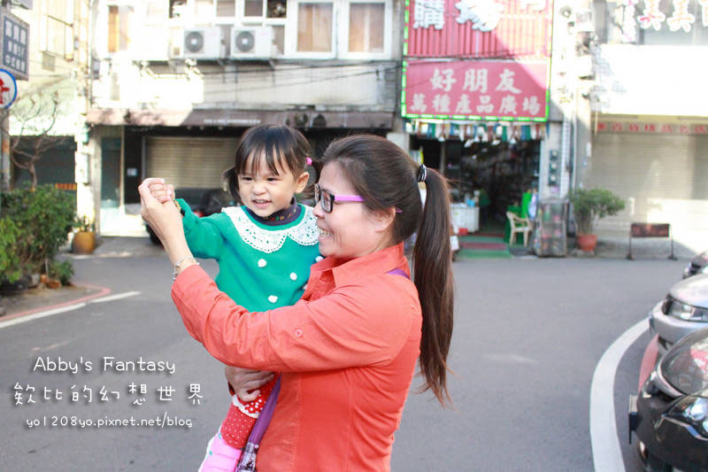 桃園中壢美食推薦 土鍋子泰式料理 泰式陶甕火鍋 道地的泰式陶土火鍋 涼拌青木瓜 打拋豬　泰式涼拌花枝 金錢蝦餅 老虎的眼淚 泰式嘎拋豬 泰式酸辣鍋 香茅鍋 番茄鍋 咖哩椰奶 泰國空運來台  泰國在地安心食材 不油膩 (63).jpg