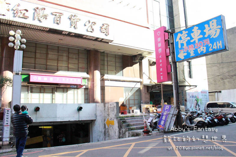 桃園中壢美食推薦 土鍋子泰式料理 泰式陶甕火鍋 道地的泰式陶土火鍋 涼拌青木瓜 打拋豬　泰式涼拌花枝 金錢蝦餅 老虎的眼淚 泰式嘎拋豬 泰式酸辣鍋 香茅鍋 番茄鍋 咖哩椰奶 泰國空運來台  泰國在地安心食材 不油膩 (64).jpg